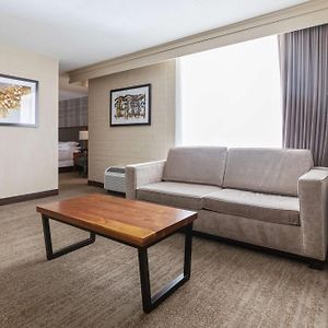 Junior King Suite